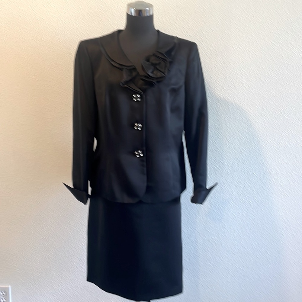Evening wear suit.